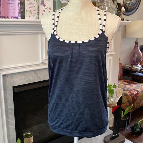 Athleta sports bra with attached tank top size XS - Picture 1 of 11